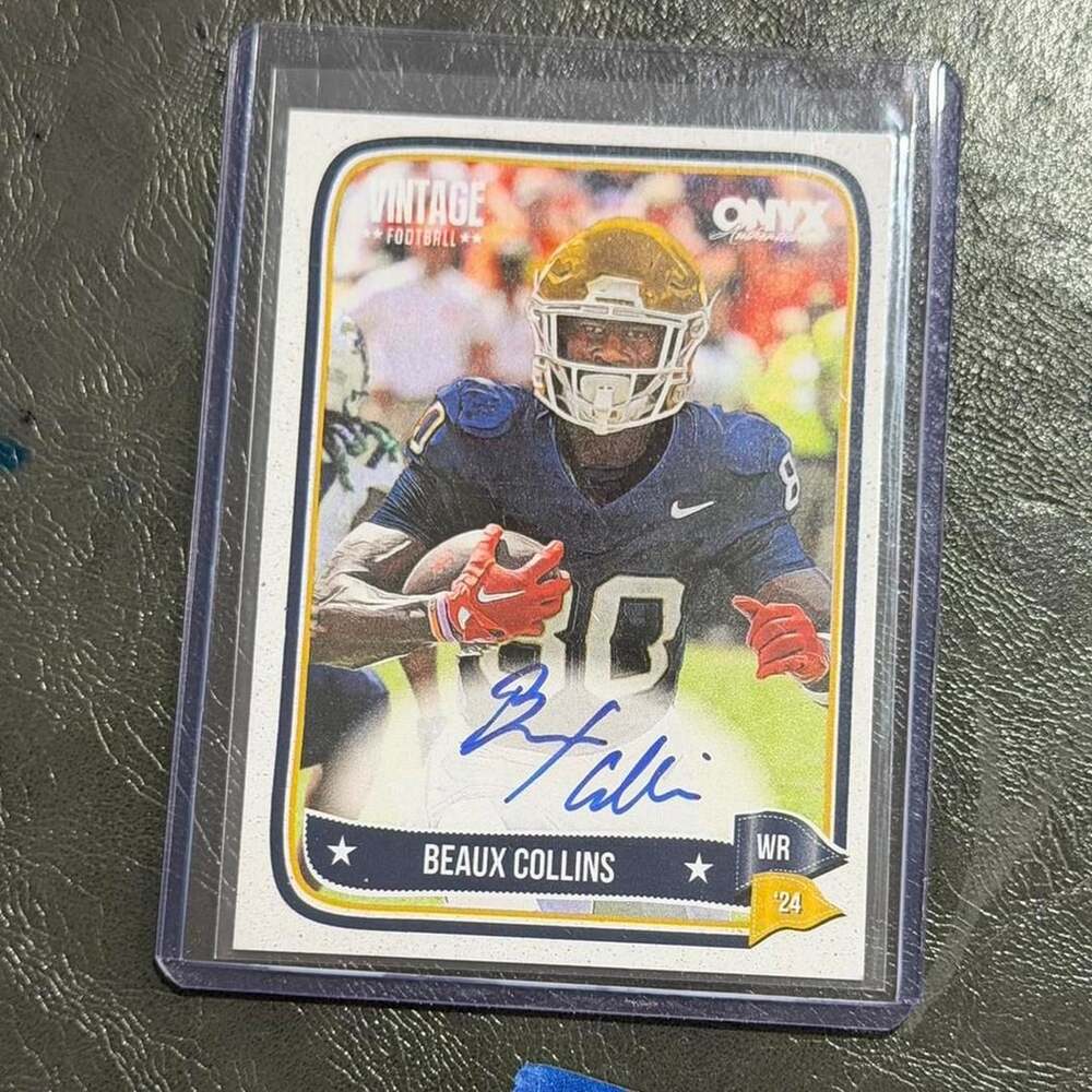2024 Onyx Vintage Football Beaux Collins Autograph Card